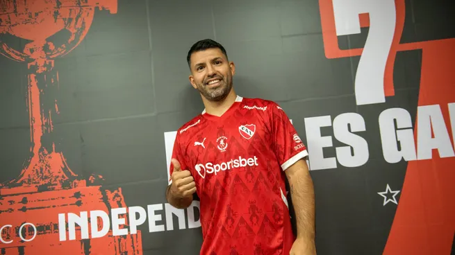 Kun Agüero ainda faz golos pelo Independiente