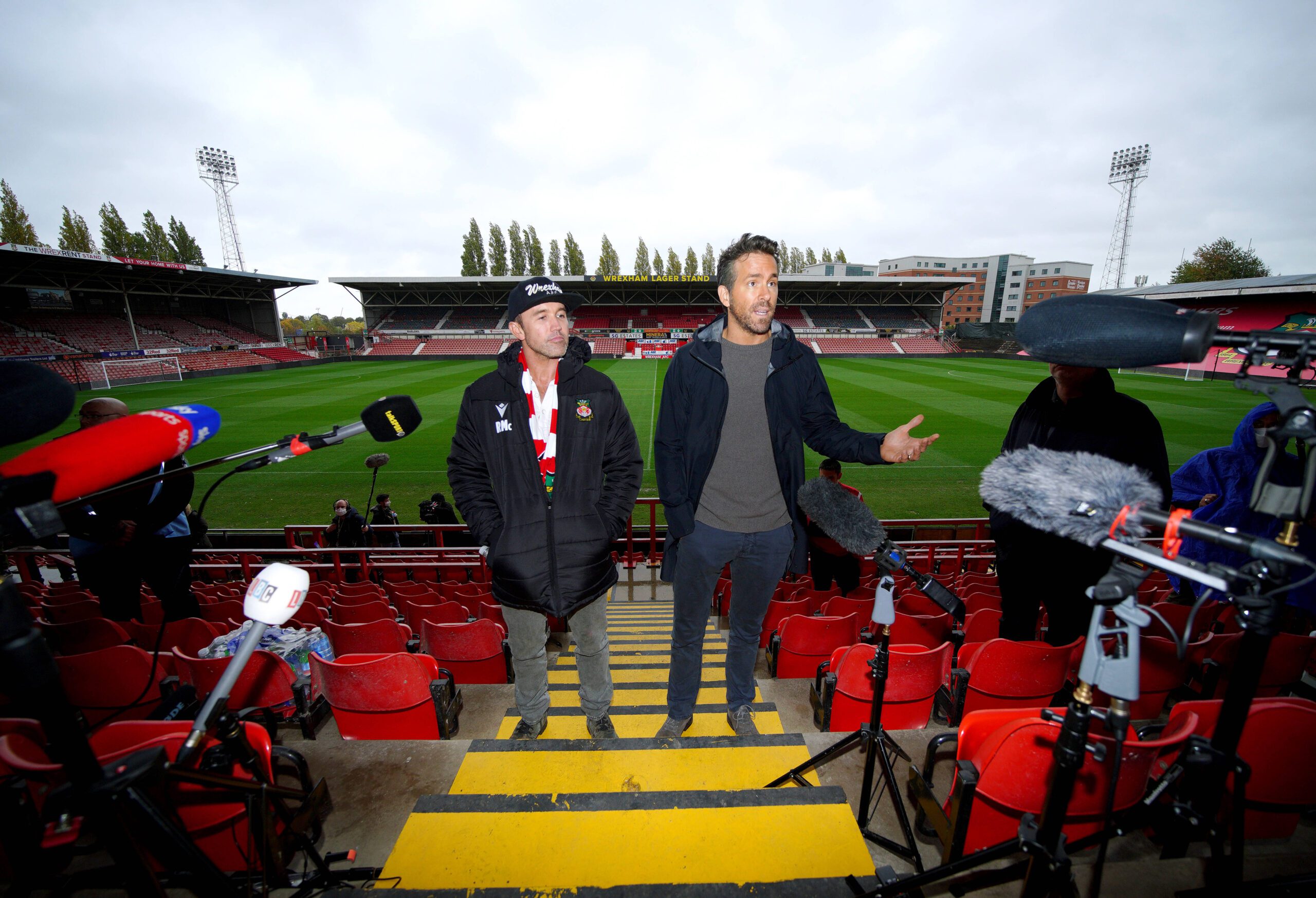 Wrexham à beira de conquistar feito inédito