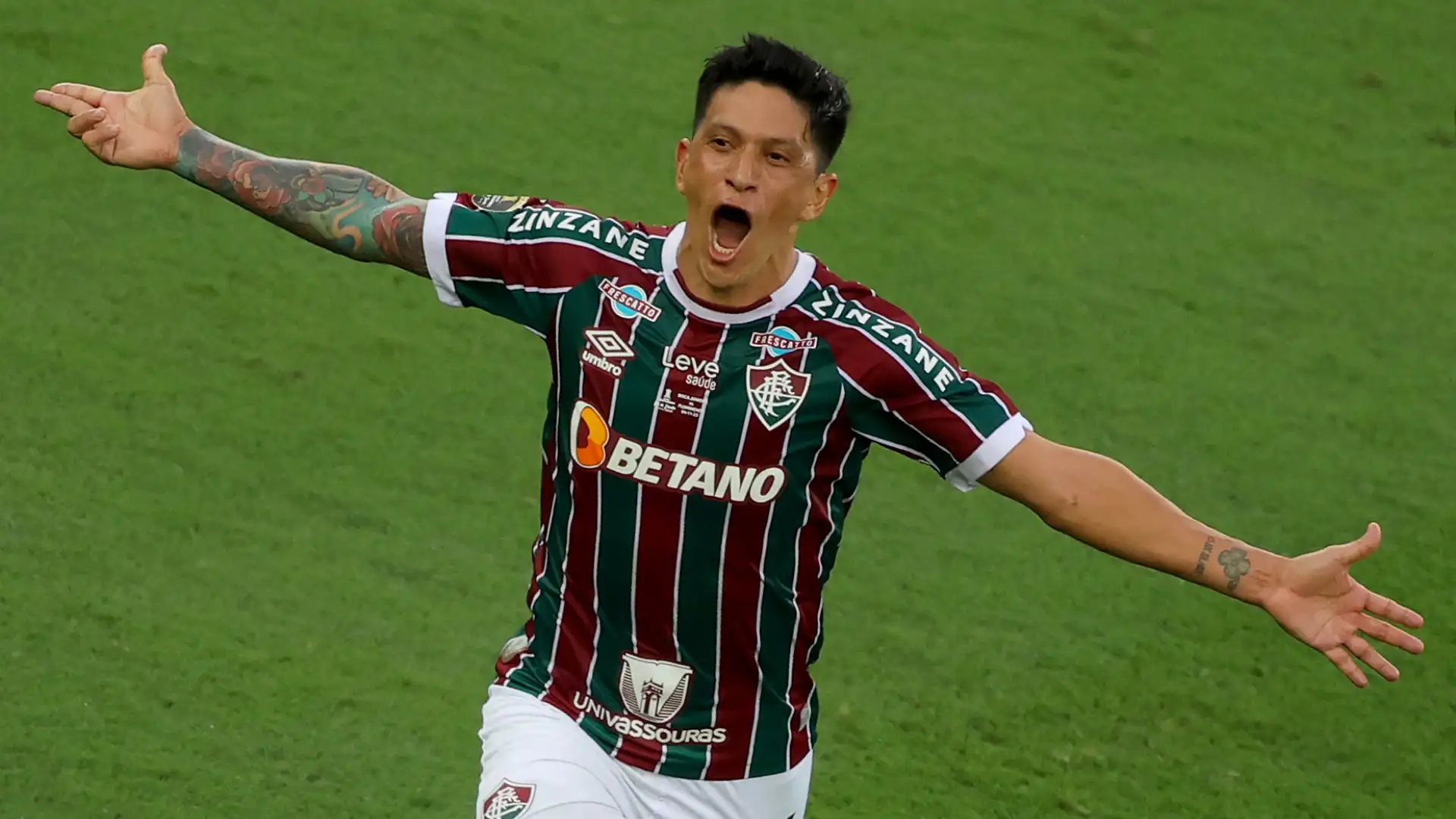 Cano ‘imita’ CR7 - é o ‘reforço’ do Flu para o Mundial de Clubes