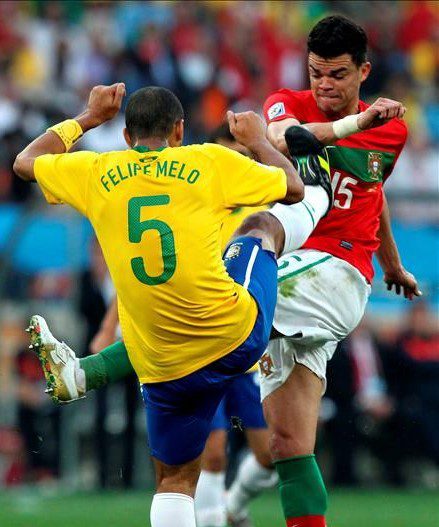 Felipe Melo e Pepe: a ‘voadora’ virou abraço e respeito