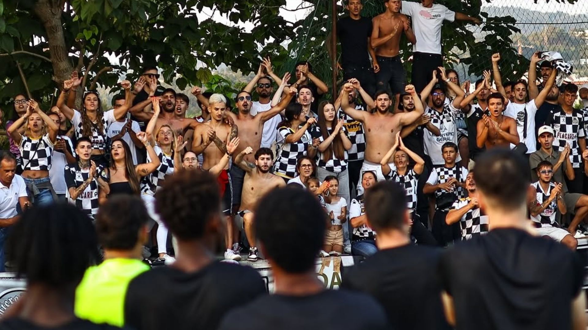 Boavisteiros em massa no primeiro jogo da ‘nova vida’