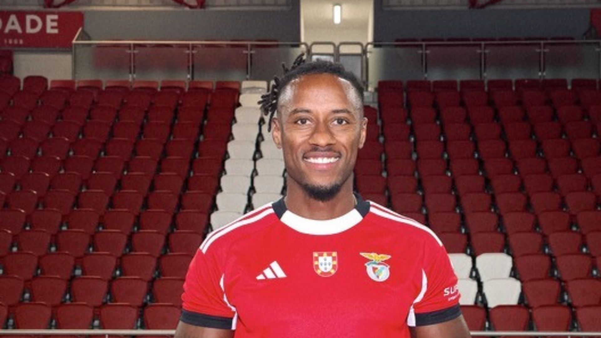 Pany Varela volta a ser águia - os 25 jogadores que vestiram Benfica e Sporting