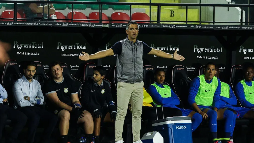 Quem vence primeiro? Quatro equipas em busca do primeiro triunfo na Liga
