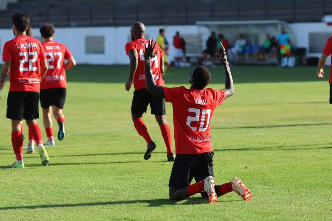 Patrão Correia e a goleada do Peniche na Taça: "Senti que a equipa estava insaciável e com vontade de querer mais e mais"