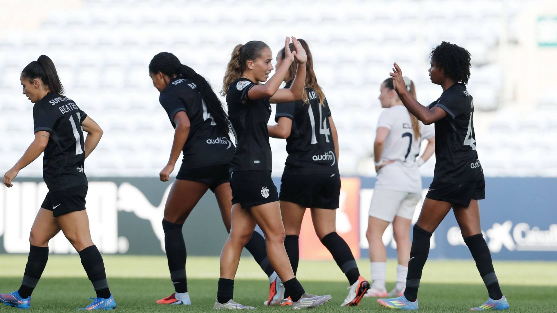 Carolina Santiago brilha com hat-trick na abertura da Liga BPI