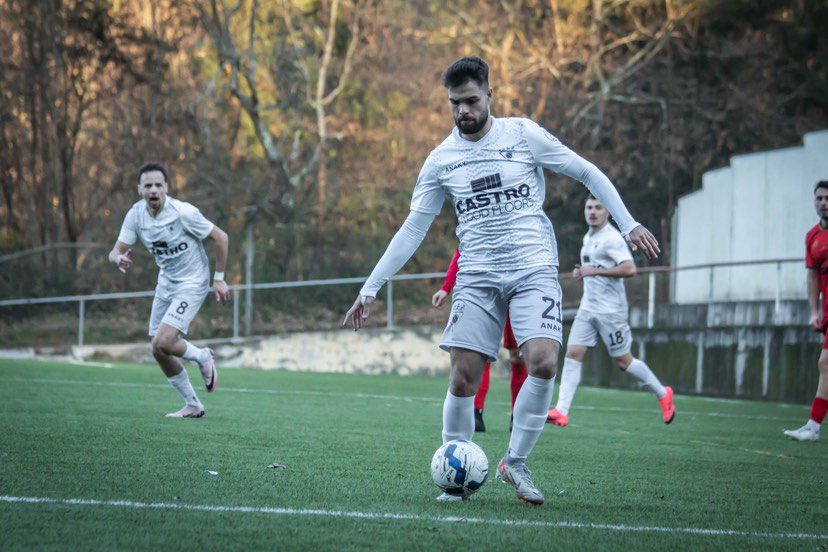 Eduardo Ferreira é sensação na distrital de Braga: “Nunca pensei que fosse correr tão bem”