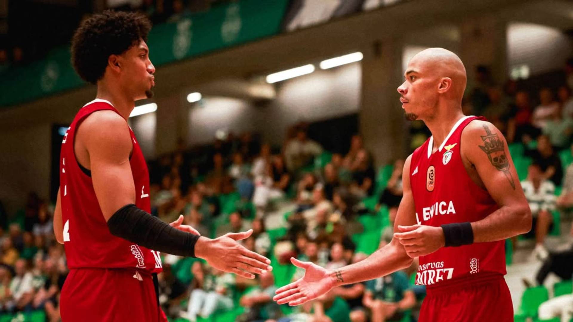Benfica arrasa Sporting e bate recorde de pontos no dérbi de basquetebol