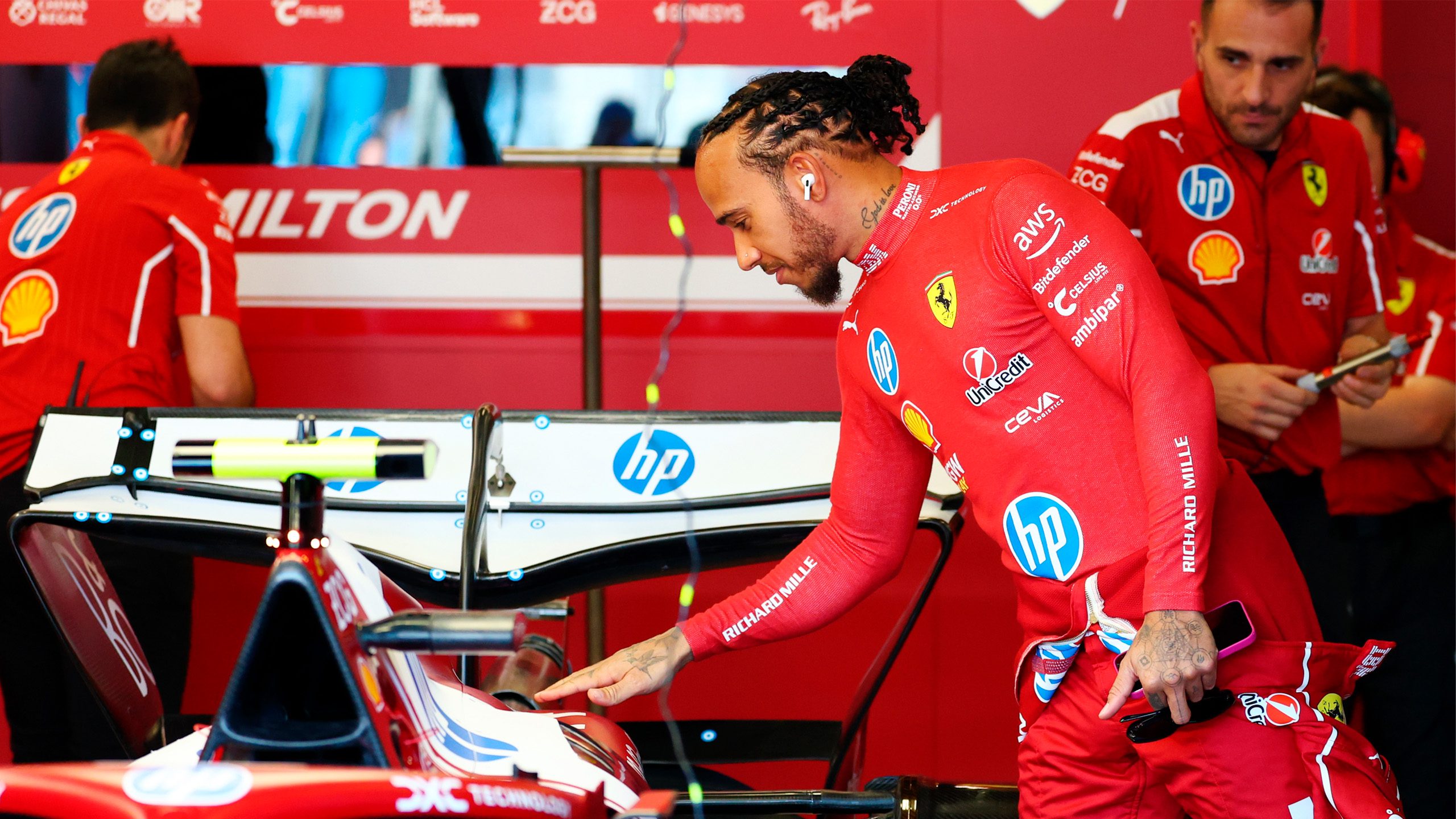 Lewis Hamilton é o primeiro piloto de Fórmula 1 a alcançar os 5000 pontos