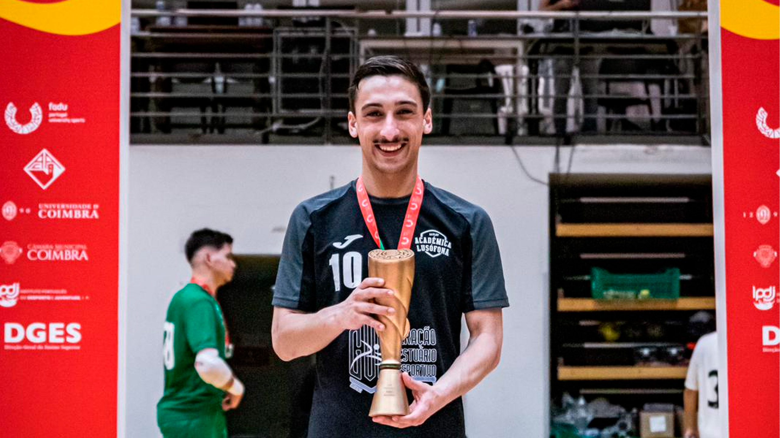 Pedro Viegas foi eleito melhor jogador do ano de futsal universitário de Lisboa