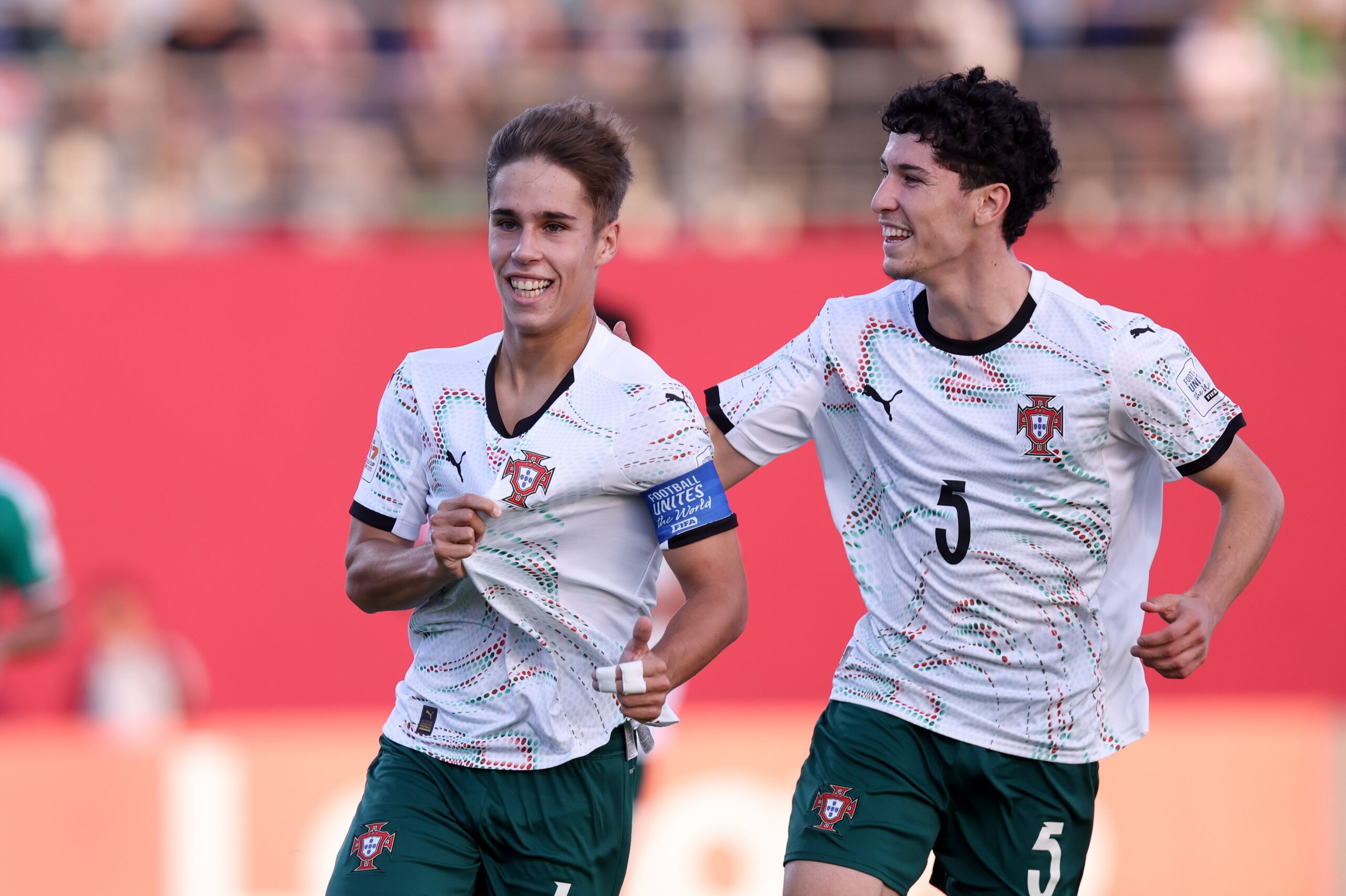 Portugal goleia e está nos quartos de final do Mundial sub-17