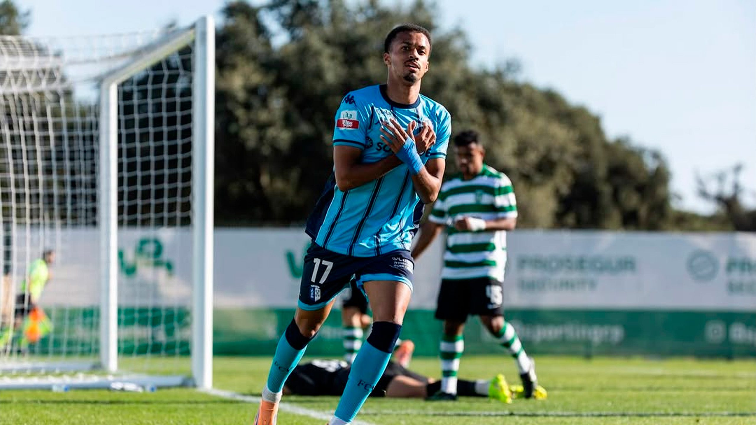 Miguel Tavares trava Sporting B com golo solitário