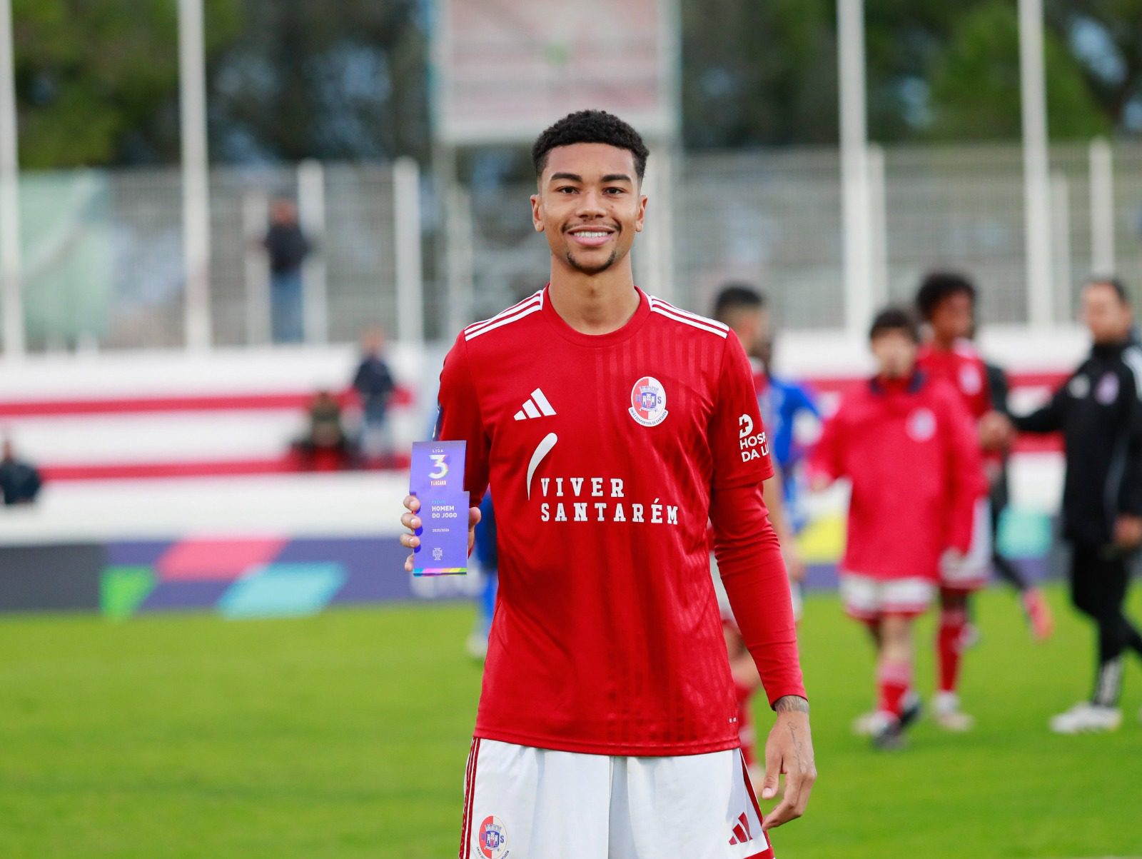 Eberth abre caminho ao apuramento escalabitano