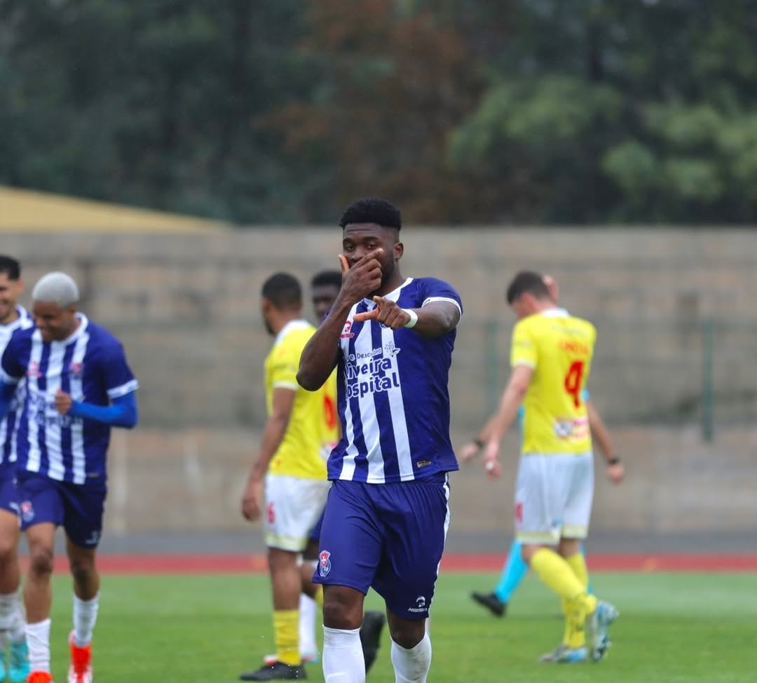 Frank foi o abre-latas da goleada do FC Oliveira do Hospital