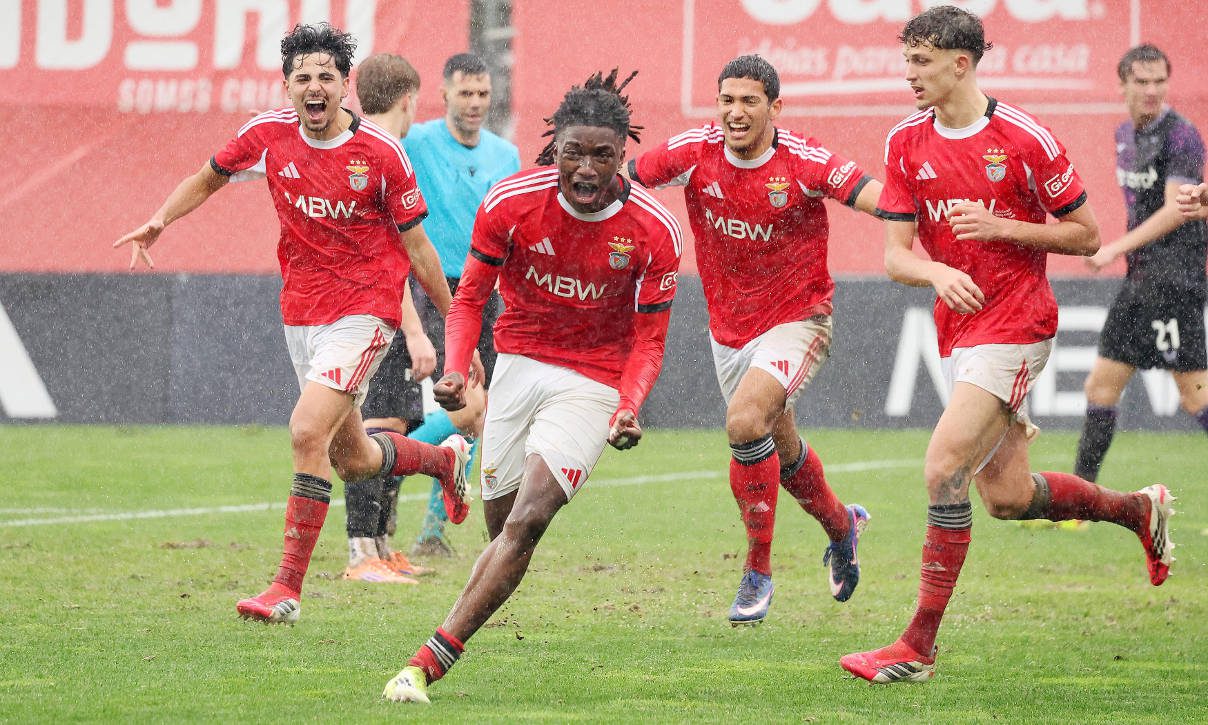 Youth League: Colónia enche estádio e Portugal segue em frente