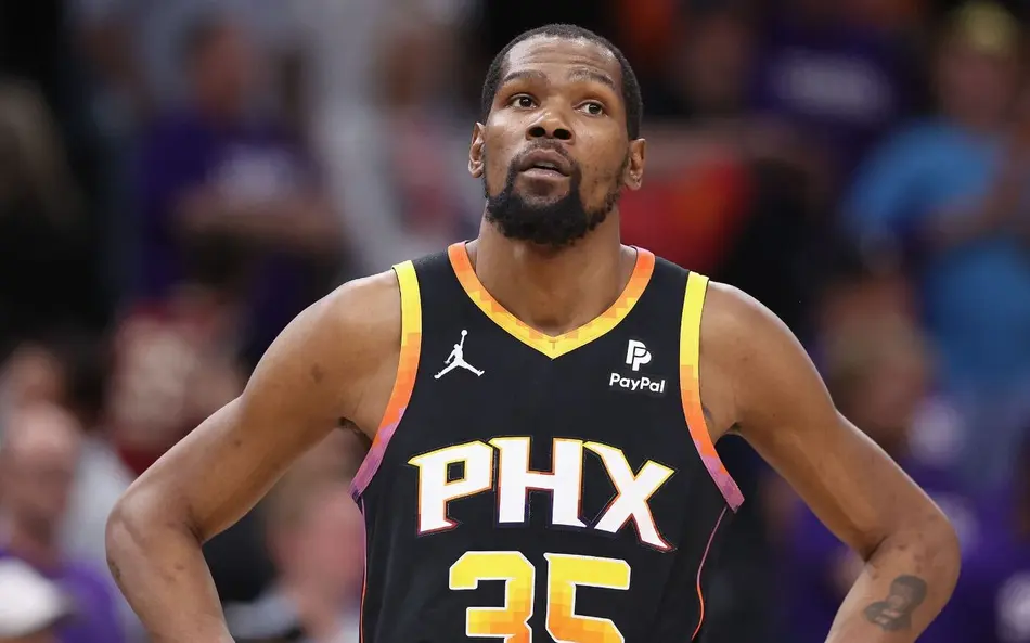 Phoenix dá luz “Green” à saída de Durant