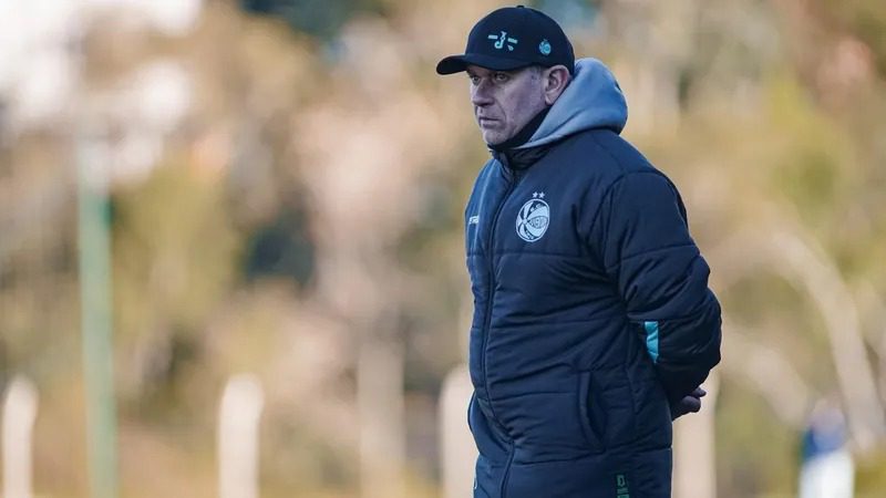 A dança das cadeiras continua no Brasileirão