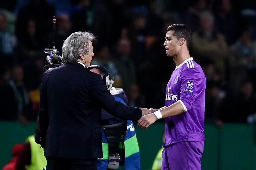 Jesus quer ser aliado de CR7 até ao golo 1.000