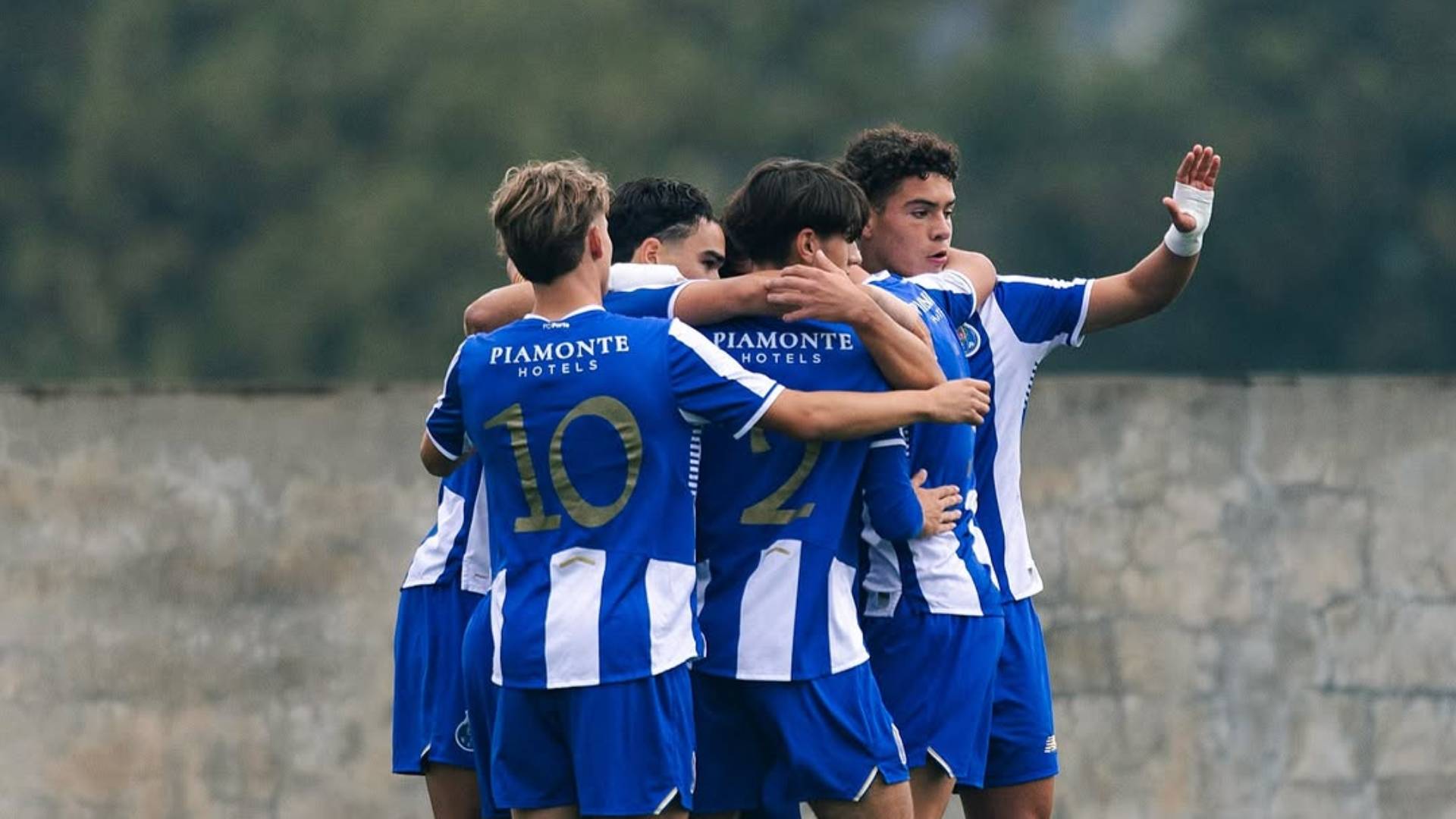 Dragões vs Galos: duelo de gigantes nos Sub-19