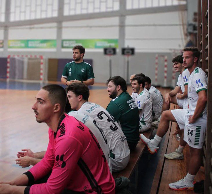 AD Carvalhos em busca de segunda subida de divisão seguida