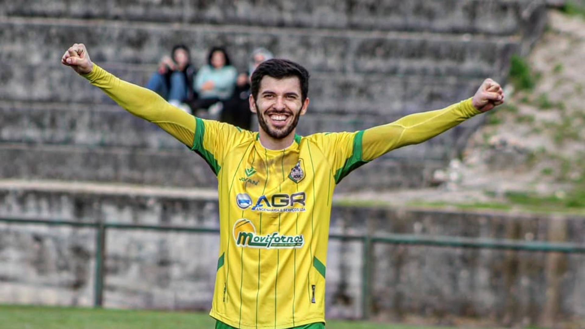 Luisinho faz 'poker' pelo Fornos de Algodres: "Mais que números, quero continuar a sentir-me feliz e útil"