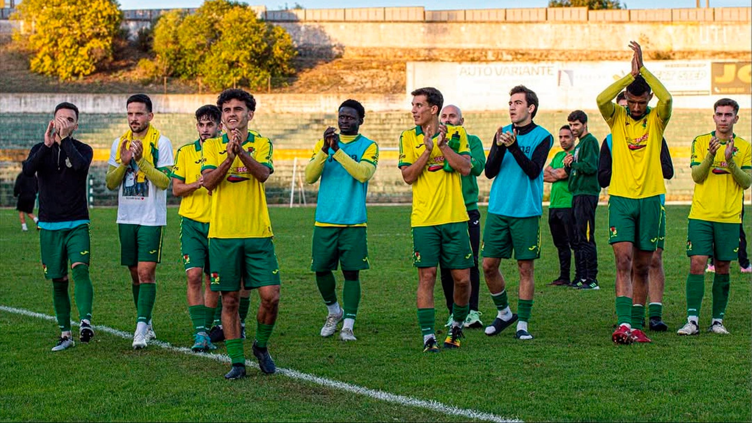 CD Torres Novas completa centenário com arranque de impressionar