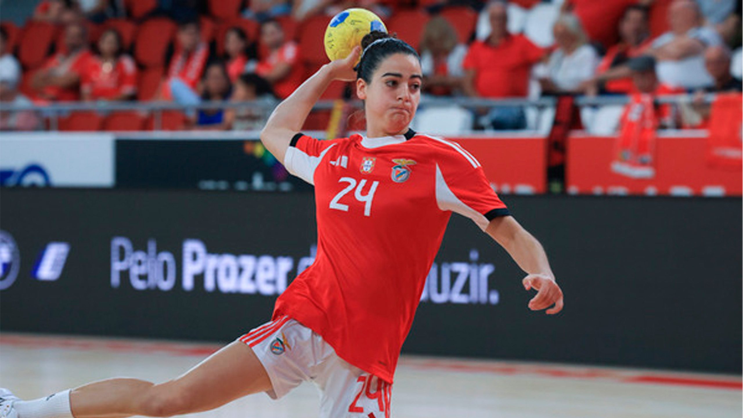 Constança Sequeira: a jovem goleadora do andebol do Benfica