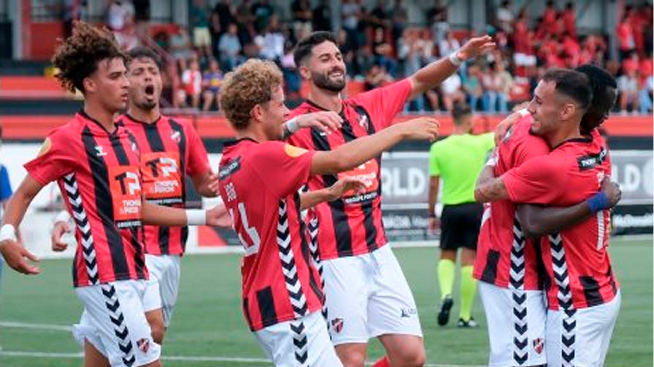 Sacavenense atravessa série de vitórias e aproxima-se dos líderes