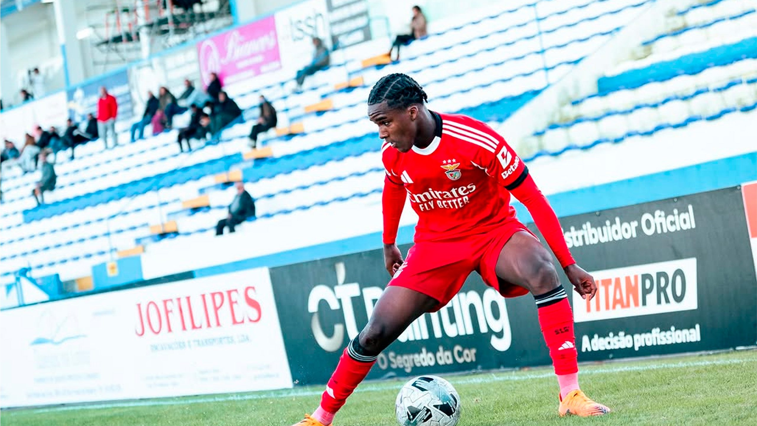 Semedo estreia-se em três competições com olhos postos na Luz