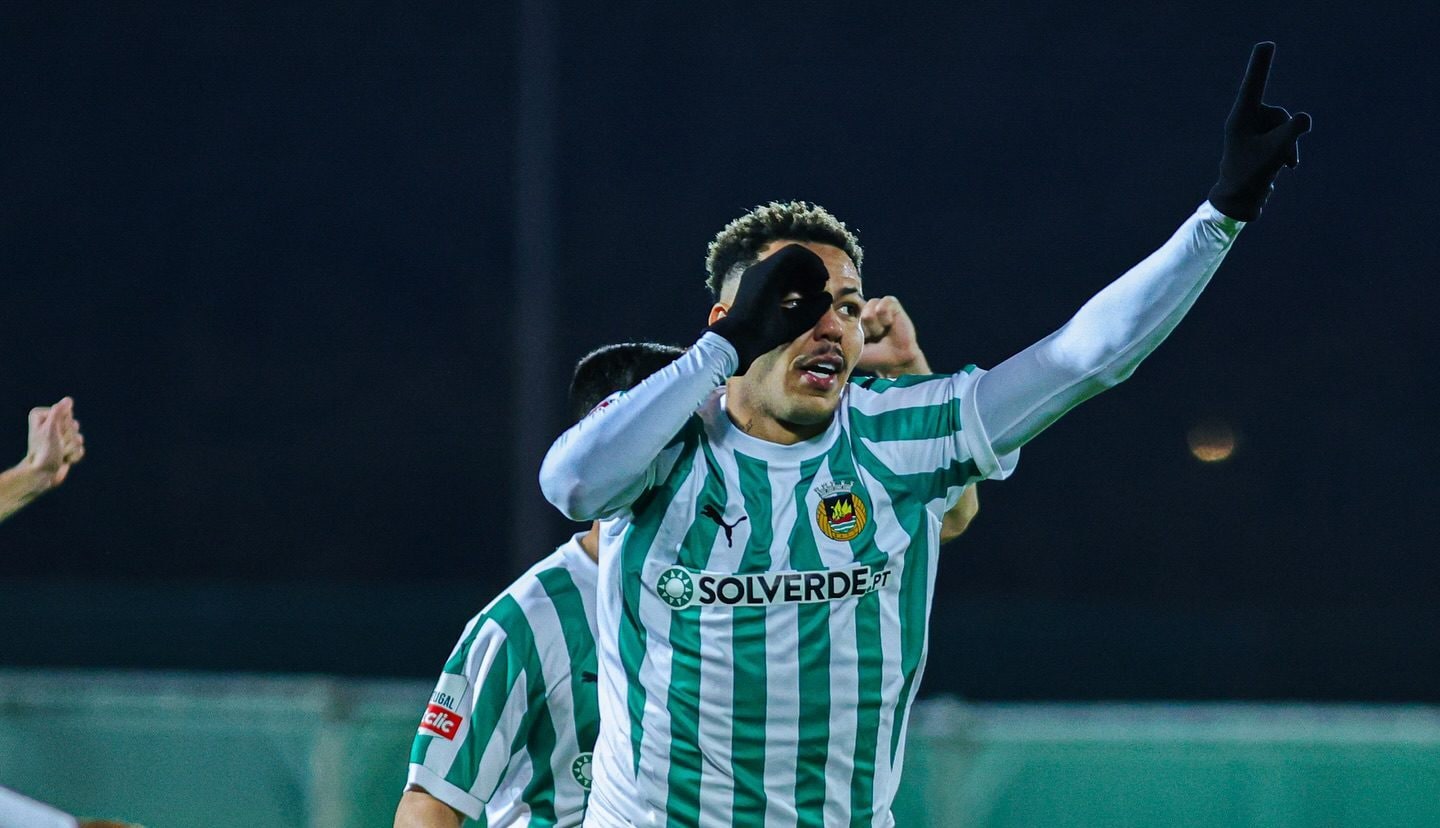 Maus resultados, ativos vendidos e um clube em ebulição: André Luiz e Clayton simbolizam a crise no Rio Ave